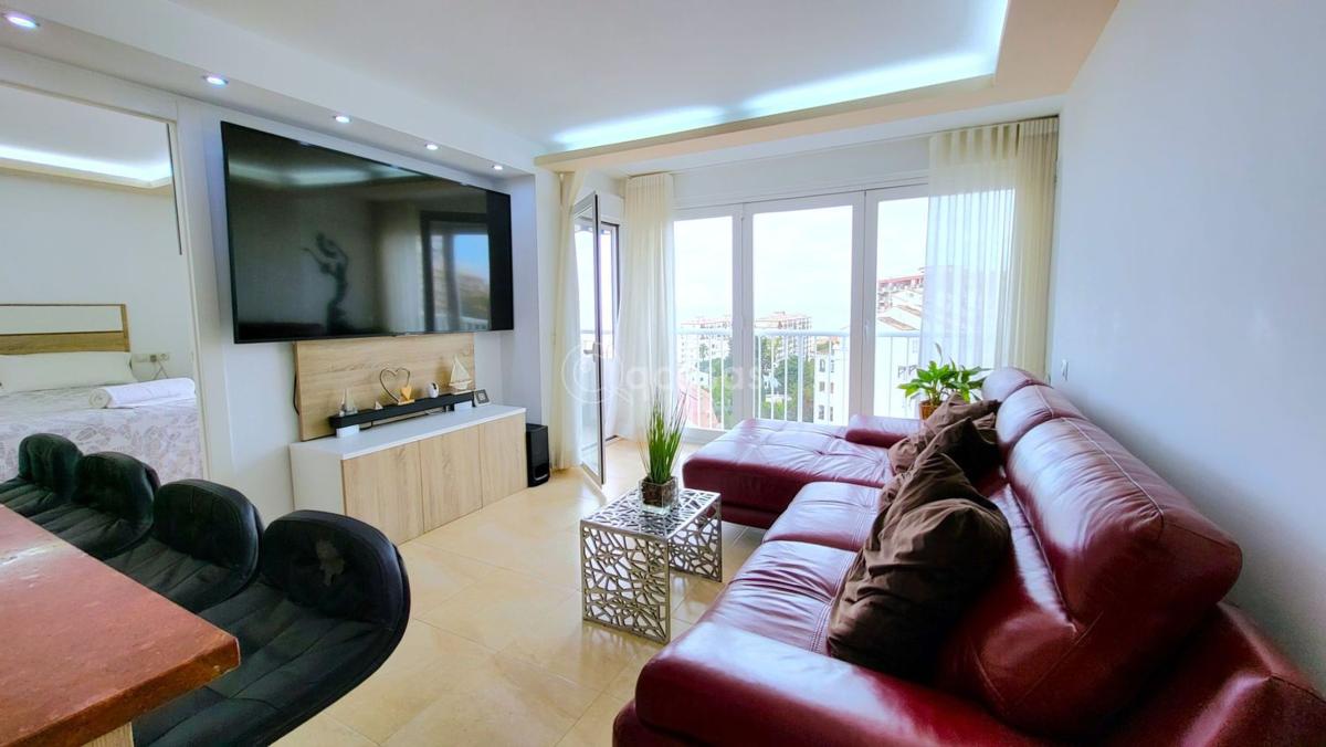 Venta de piso en Piso en Avenida de Bonanza, 7, Arroyo de la Miel, Benalmádena, Benalmádena
photo 5