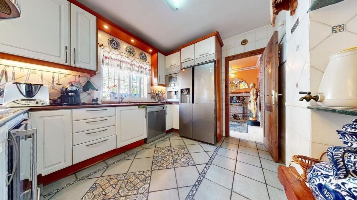 Properties for sale and rent in Spain photo 4
