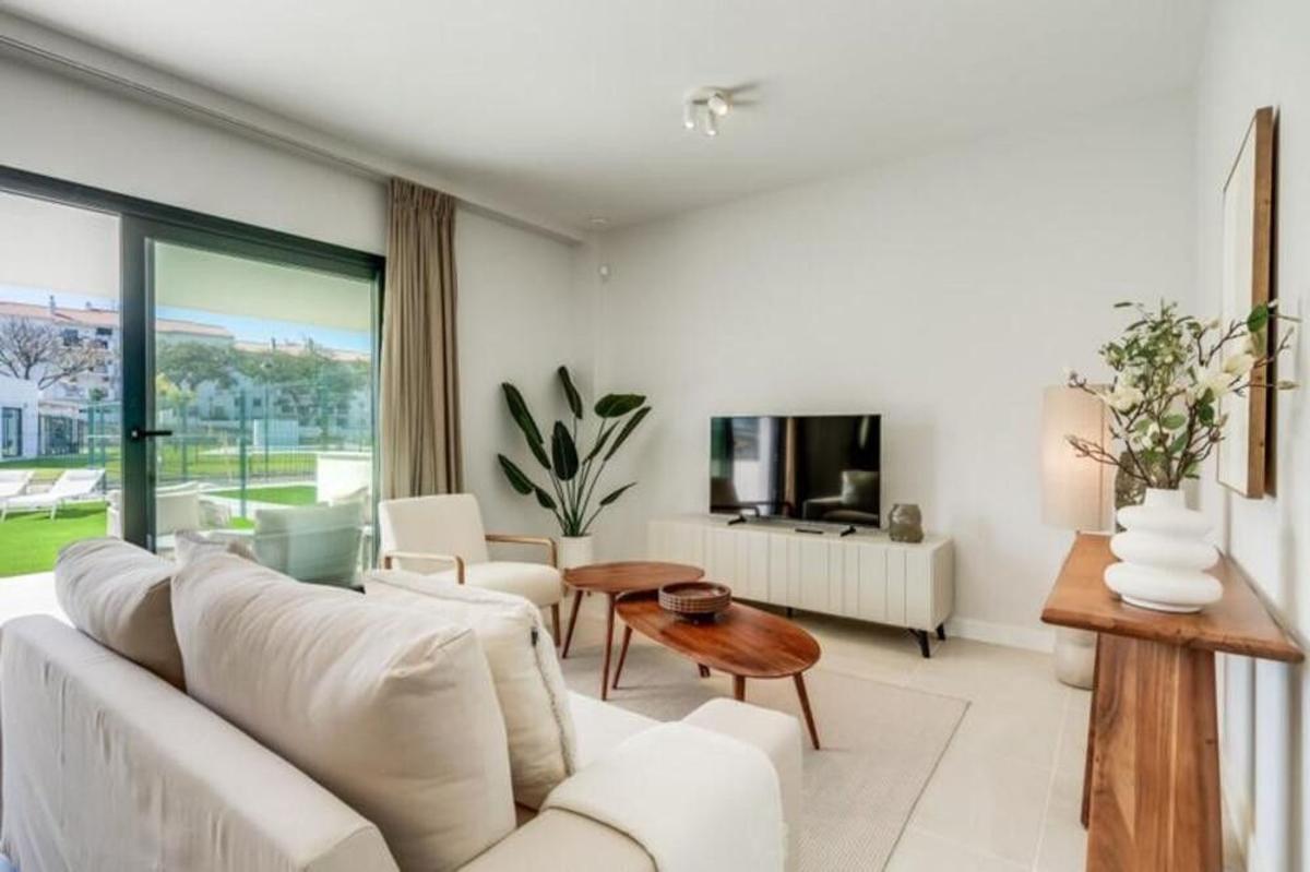 Sale of apartment in Piso en Urbanizacion Costalita, Villacana - Costalita - Saladillo, Estepona, Estepona
photo 5