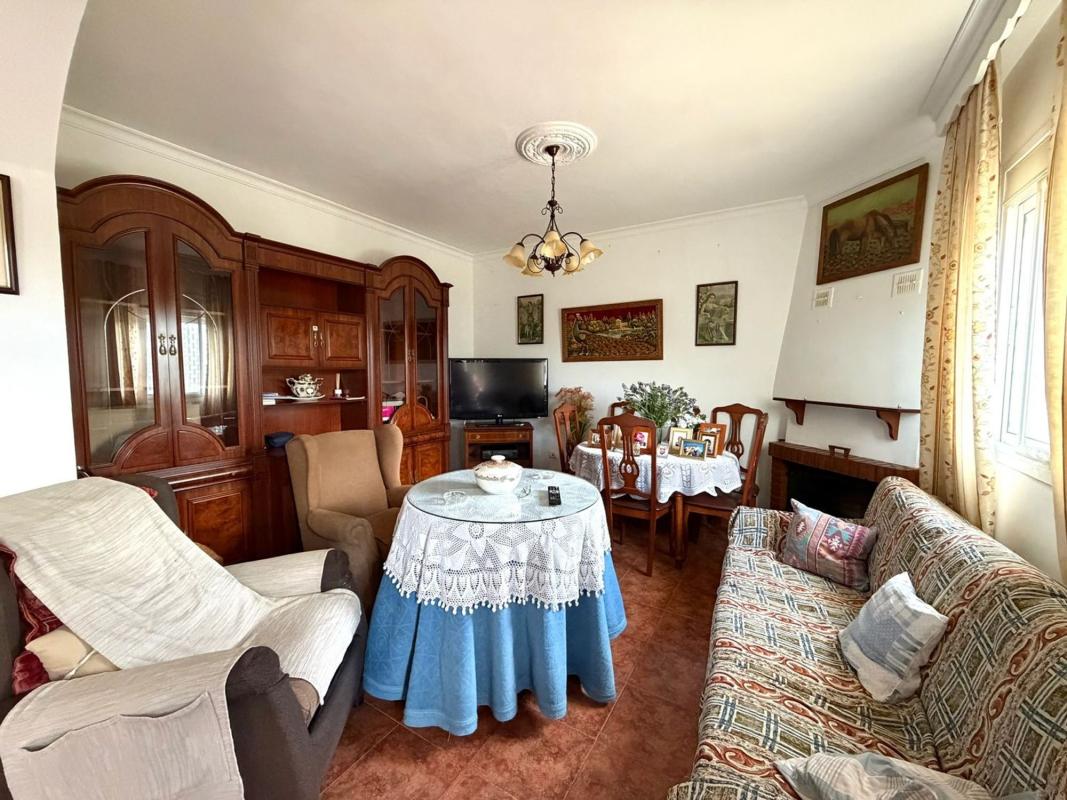 Properties for sale and rent in Spain photo 2