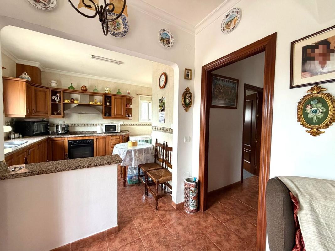 Properties for sale and rent in Spain photo 4