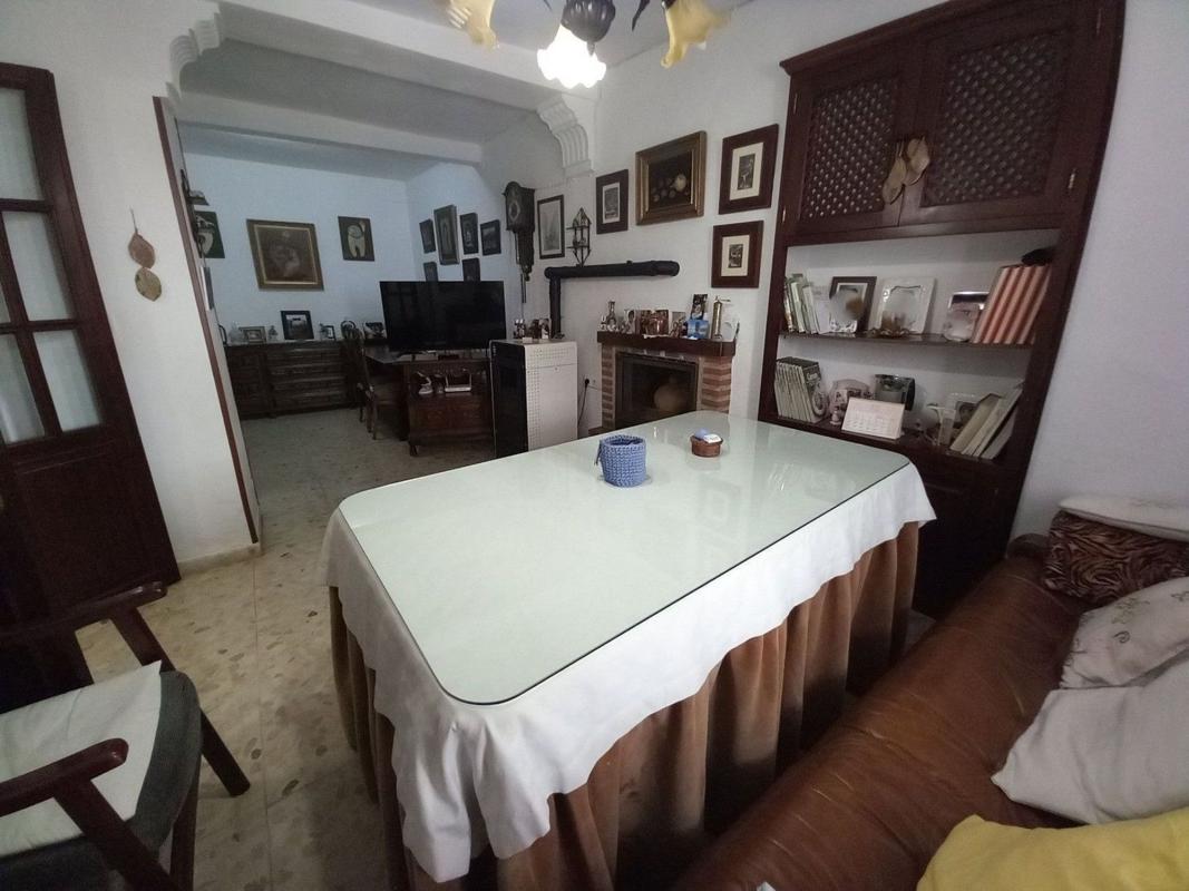 Properties for sale and rent in Spain photo 2