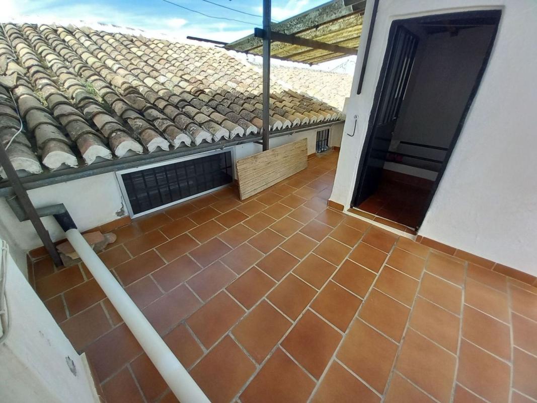 Properties for sale and rent in Spain photo 5