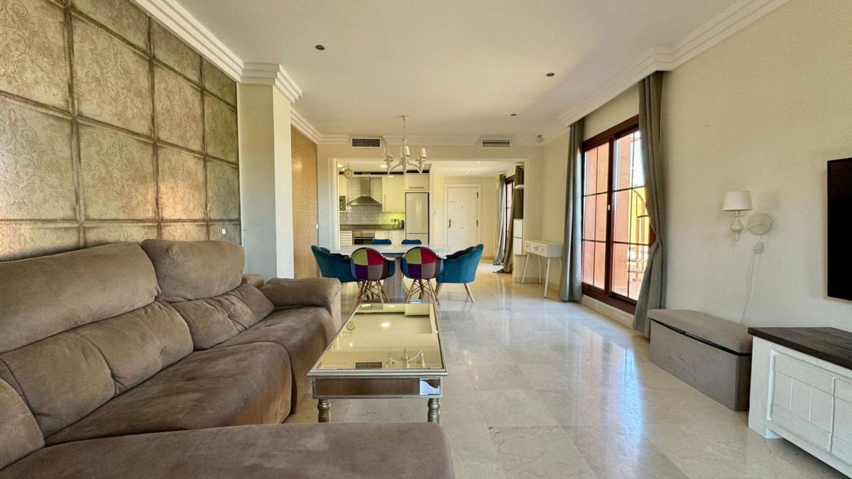 Продажа квартиры на Piso en La Alquería, Benahavís, Бенахавис
photo 4