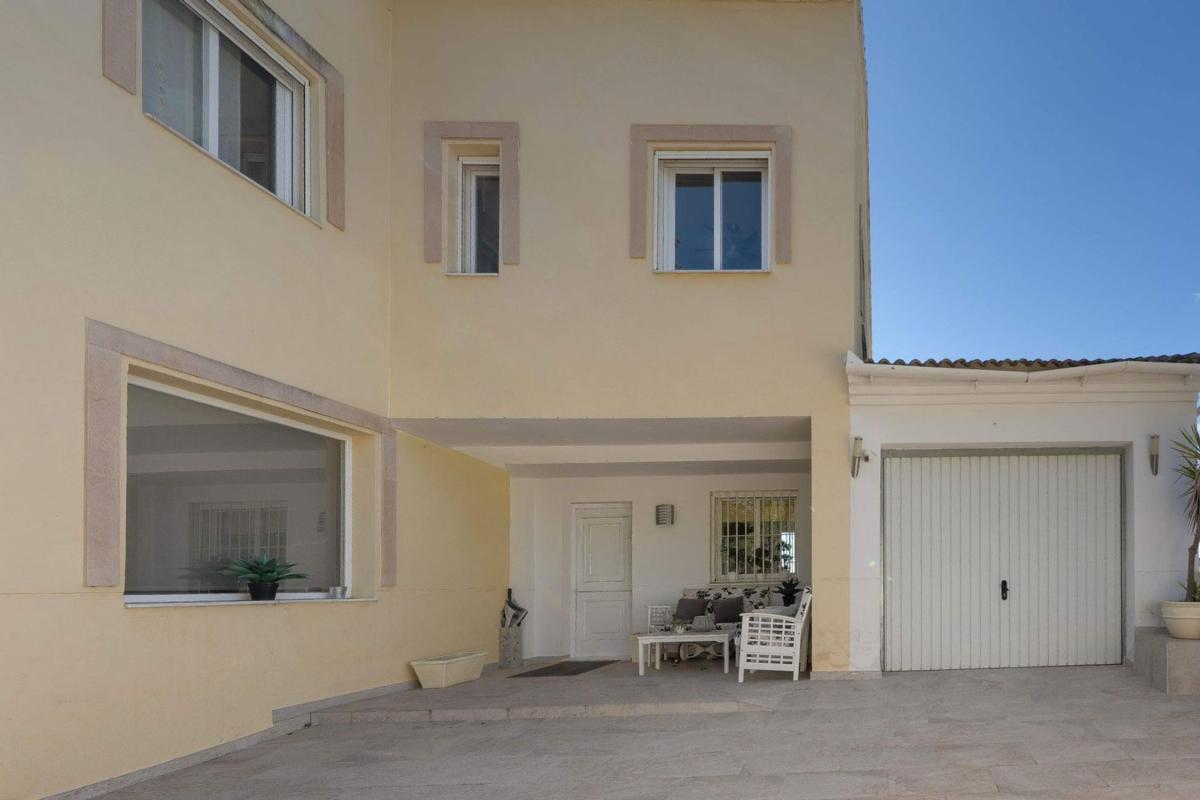 Properties for sale and rent in Spain photo 3