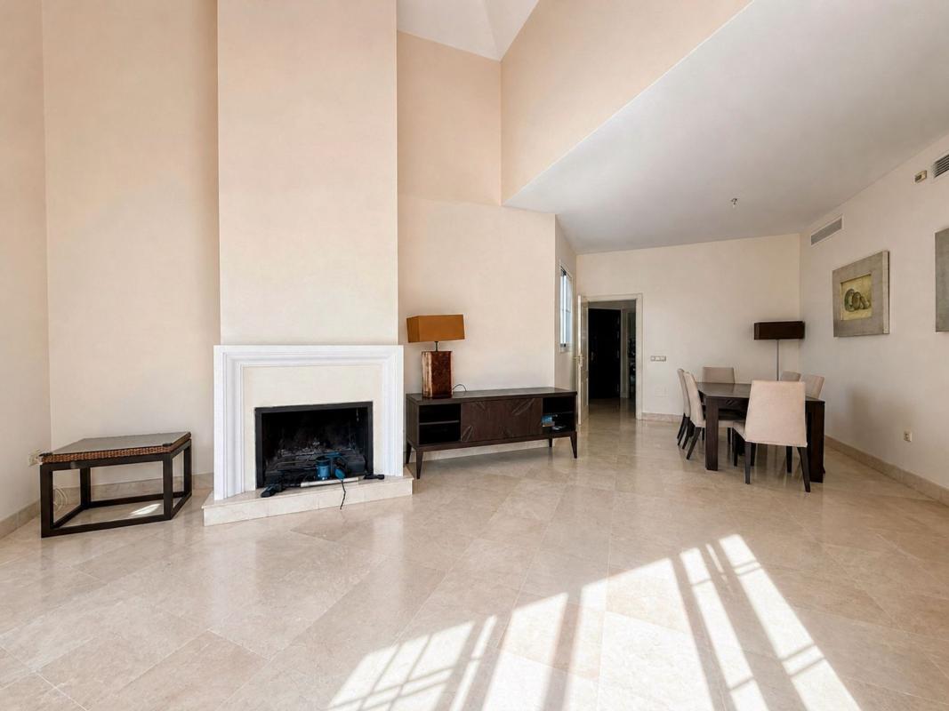 Duplex sale in Dúplex en Camino cortes, Guadalmina Baja, Marbella, Marbella photo 2