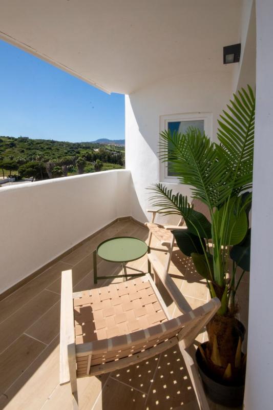 Venta de piso en Piso en Bahia De Estepona, Guadalobón, Estepona, Estepona
photo 5
