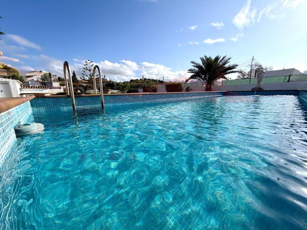 Properties for sale and rent in Spain photo 2