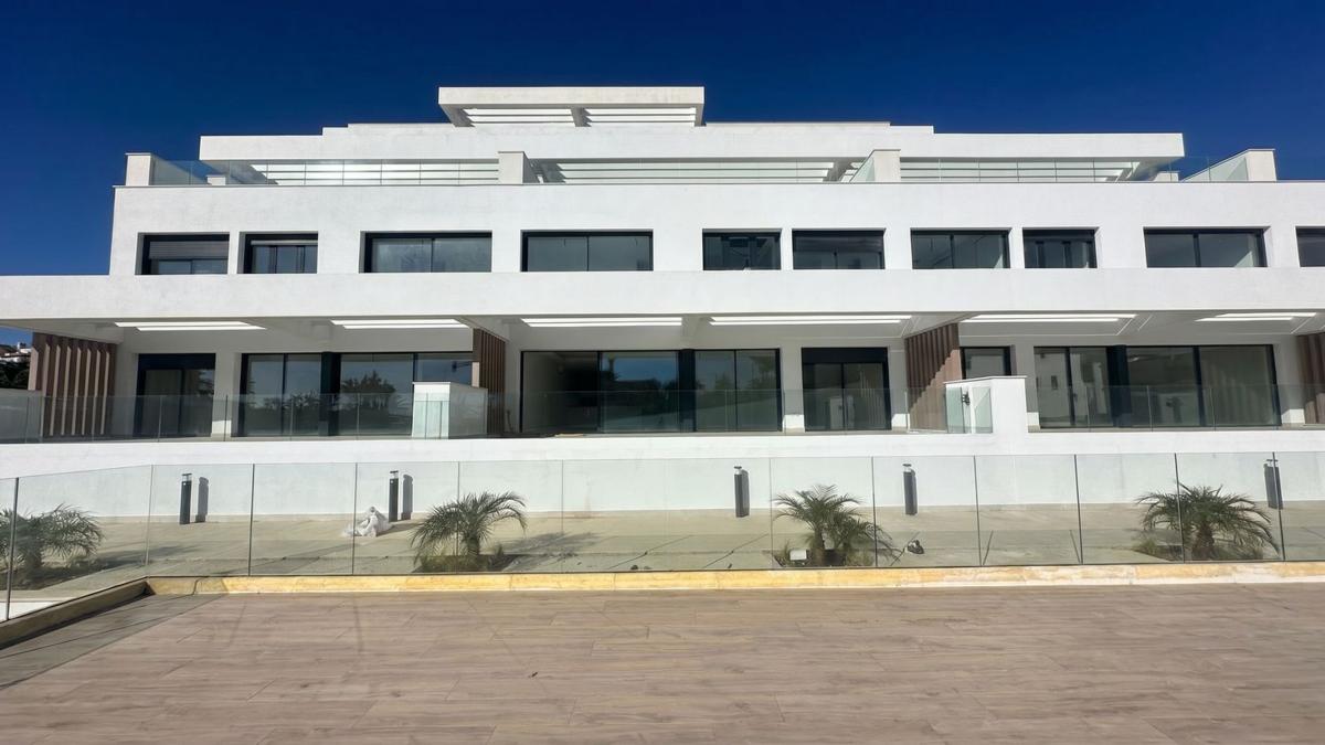 Продажа дуплекса на Dúplex en Calle Lituania, 62, Huerta Nueva, Estepona, Эстепона photo 3