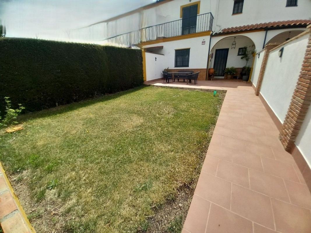 Sale of townhouse in Chalet adosado en La Planilla, Ronda , Ronda photo 2
