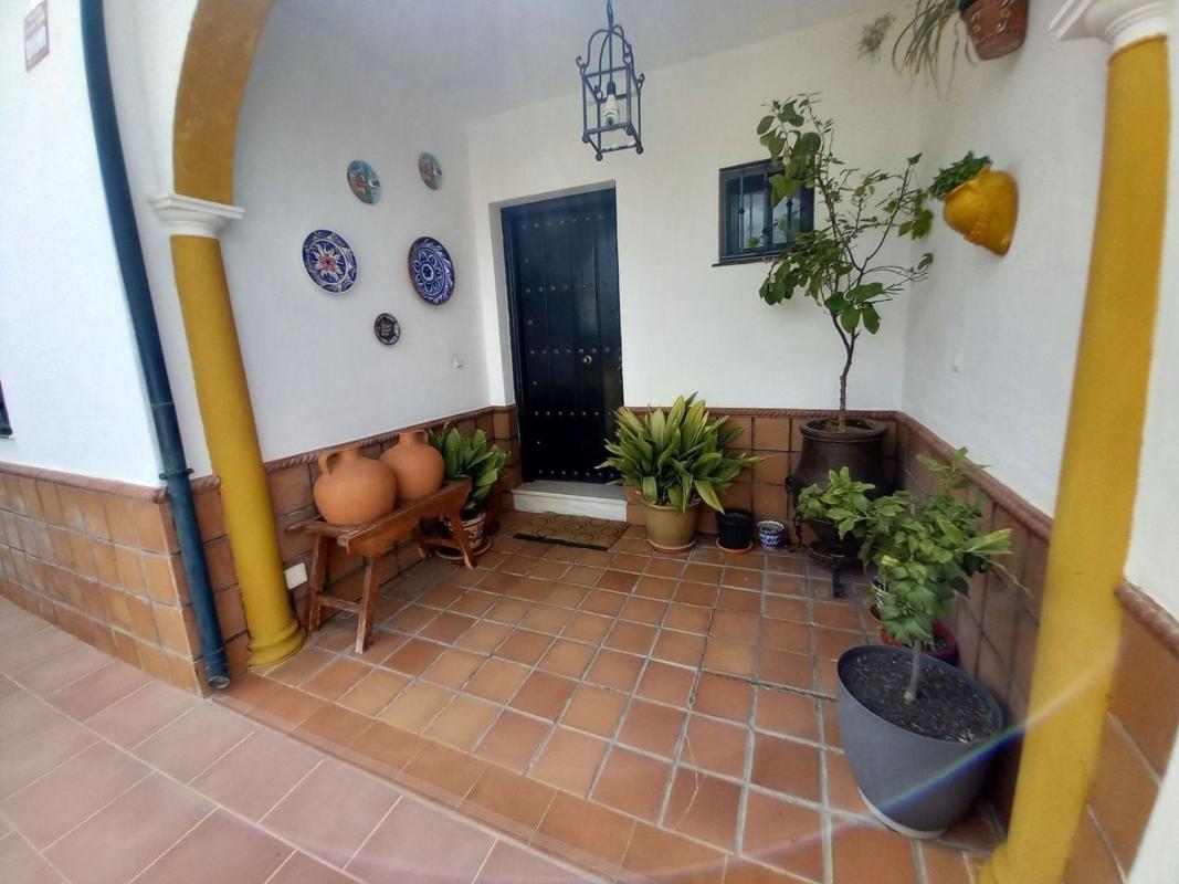 Sale of townhouse in Chalet adosado en La Planilla, Ronda , Ronda photo 3