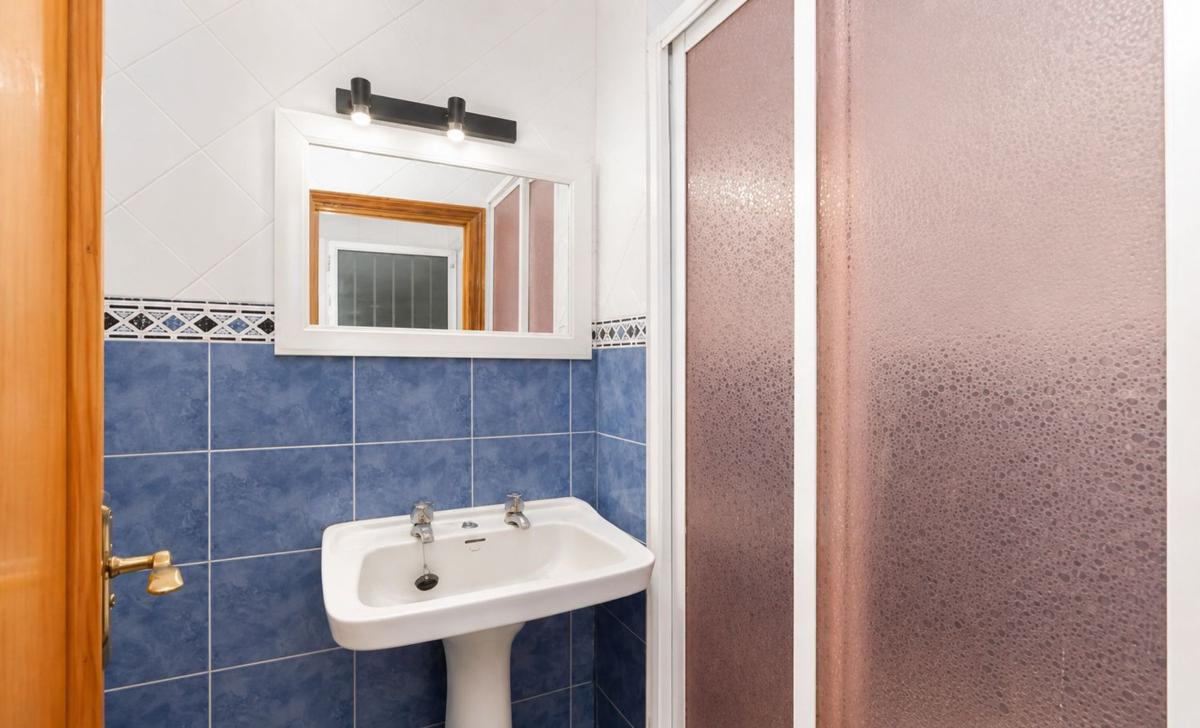 Venta de chalet adosado en Chalet adosado en San Andres, Centro, Vélez-Malaga , Vélez-Malaga photo 3