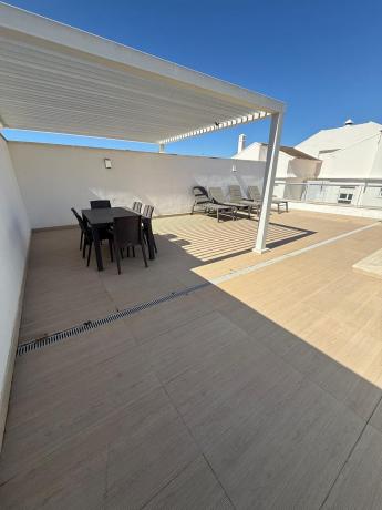 Продажа квартиры на Piso en Juan Antonio De Torquemad, 12, Linda Vista-Nueva Alcántara-Cortijo Blanco, Marbella, Марбелла
thumbnail 1