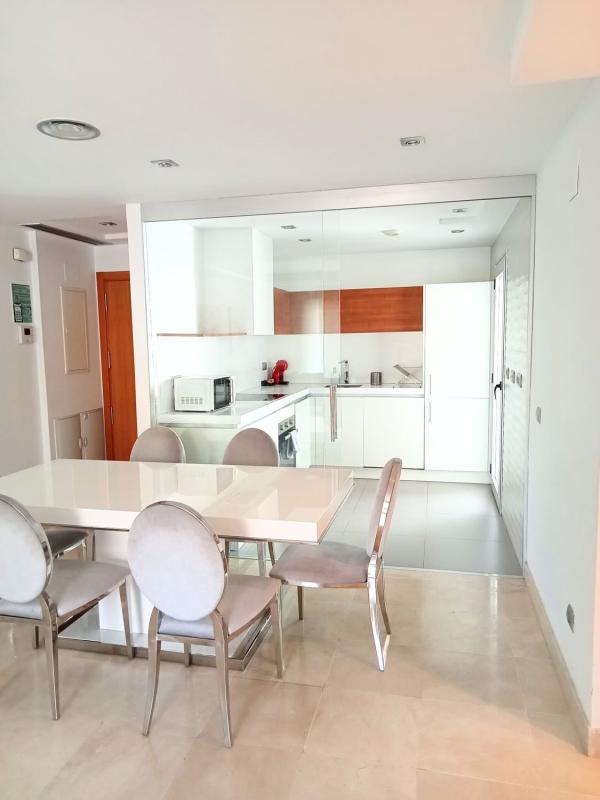 Sale of apartment in Piso en Juan Antonio De Torquemad, 12, Linda Vista-Nueva Alcántara-Cortijo Blanco, Marbella, Marbella
photo 4
