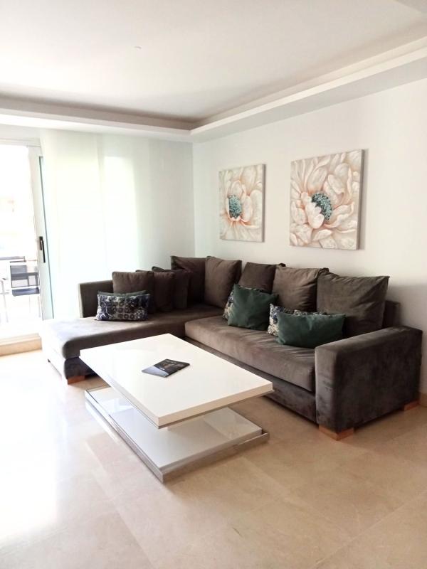 Sale of apartment in Piso en Juan Antonio De Torquemad, 12, Linda Vista-Nueva Alcántara-Cortijo Blanco, Marbella, Marbella
photo 5