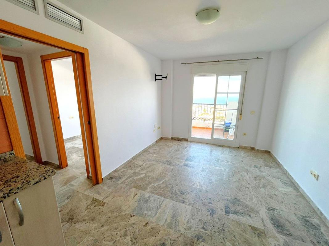 Sale of apartment in Piso en Calle Biznaga, Centro, Benalmádena, Benalmádena
photo 3