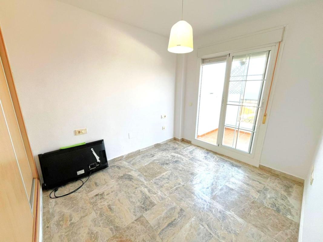 Sale of apartment in Piso en Calle Biznaga, Centro, Benalmádena, Benalmádena
photo 5