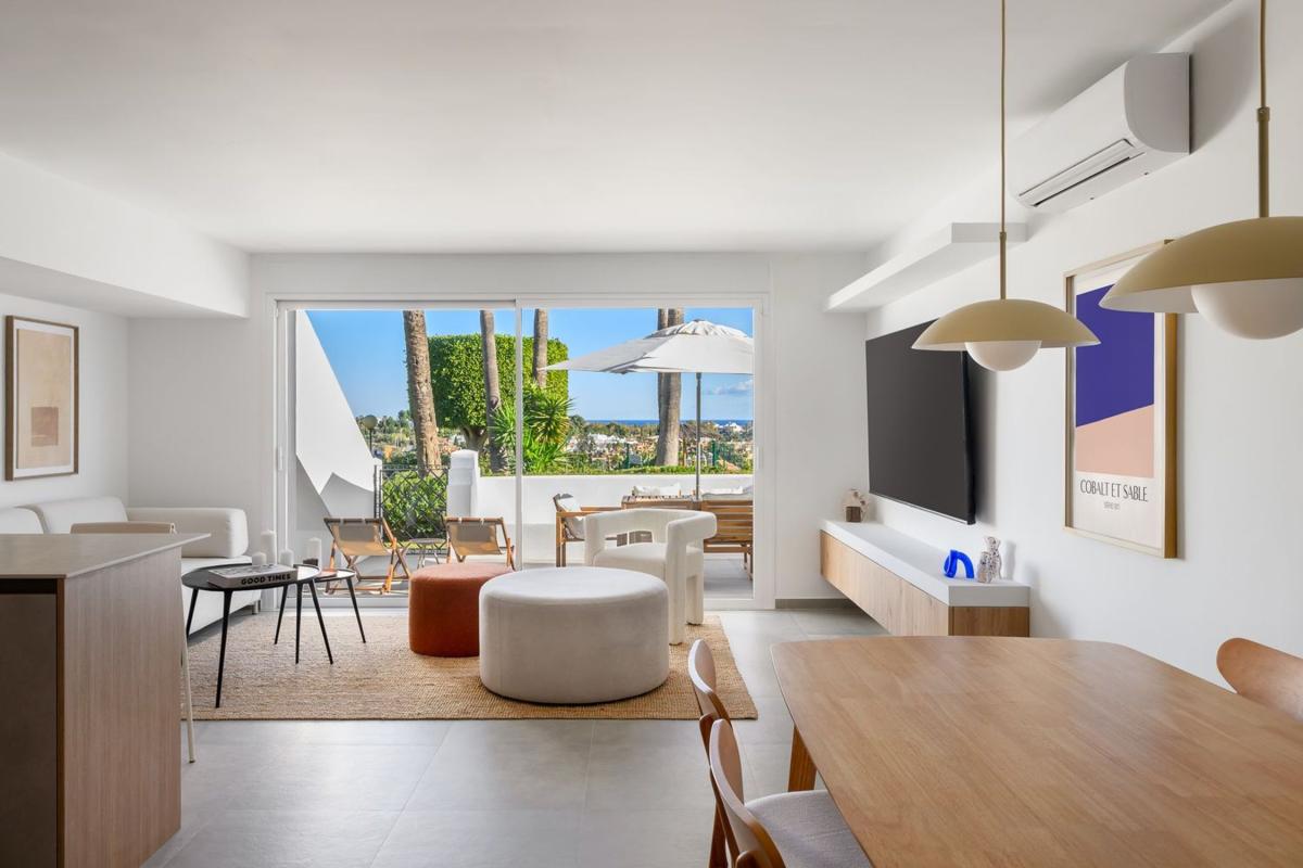 Продажа дуплекса на Dúplex en Altos Del Paraiso s/n, Paraiso-Barronal, Estepona, Эстепона photo 3