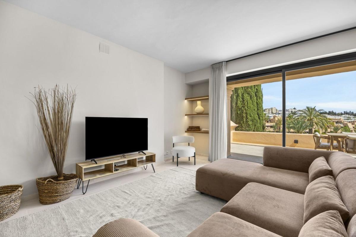Venta de duplex en Dúplex en Urbanizacion Cartuja del Golf, Nueva Atalaya, Estepona, Estepona photo 4