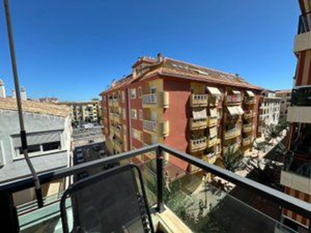 Продажа квартиры на Piso en Avenida de Espana, 15, San Luis de Sabinillas, Manilva, Манильва
photo 1