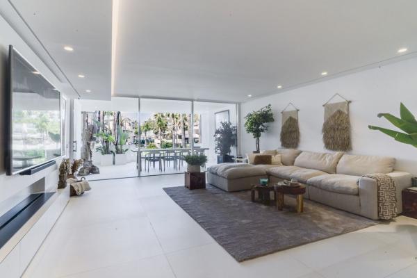 Sale of flat in Piso en Urbanizacion Marina Marbella, 6, Puente Romano, Marbella, Marbella
 photo 4