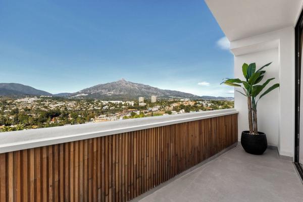 Casa o chalet independiente en Calle de las Adelfas, Nueva Andalucía, Marbella photo 1