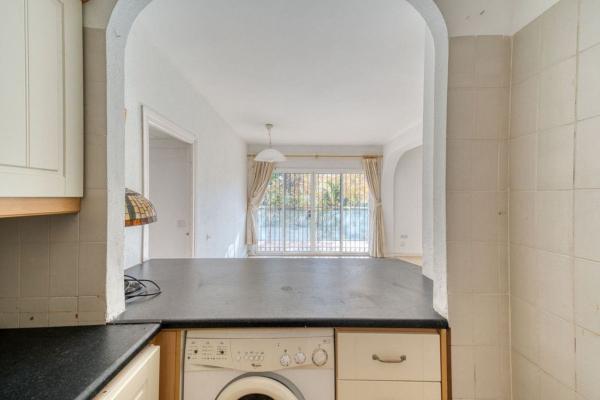 Venta de piso en Piso en Urbanizacion Rio Verde Playa, Las Lomas de Río Verde, Marbella, Marbella
thumbnail 1