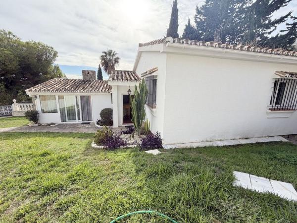 Casa o chalet independiente en Calle Sierra Nevada, 13, Torremuelle, Benalmádena photo 4