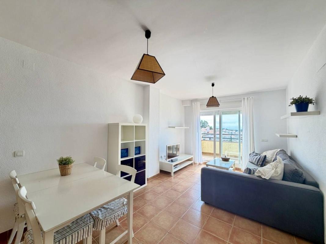 Sale of apartment in Piso en Urbanización Añoreta, Añoreta Golf - Paraíso del Sol, Rincón de la Victoria, Rincón de la Victoria
photo 2