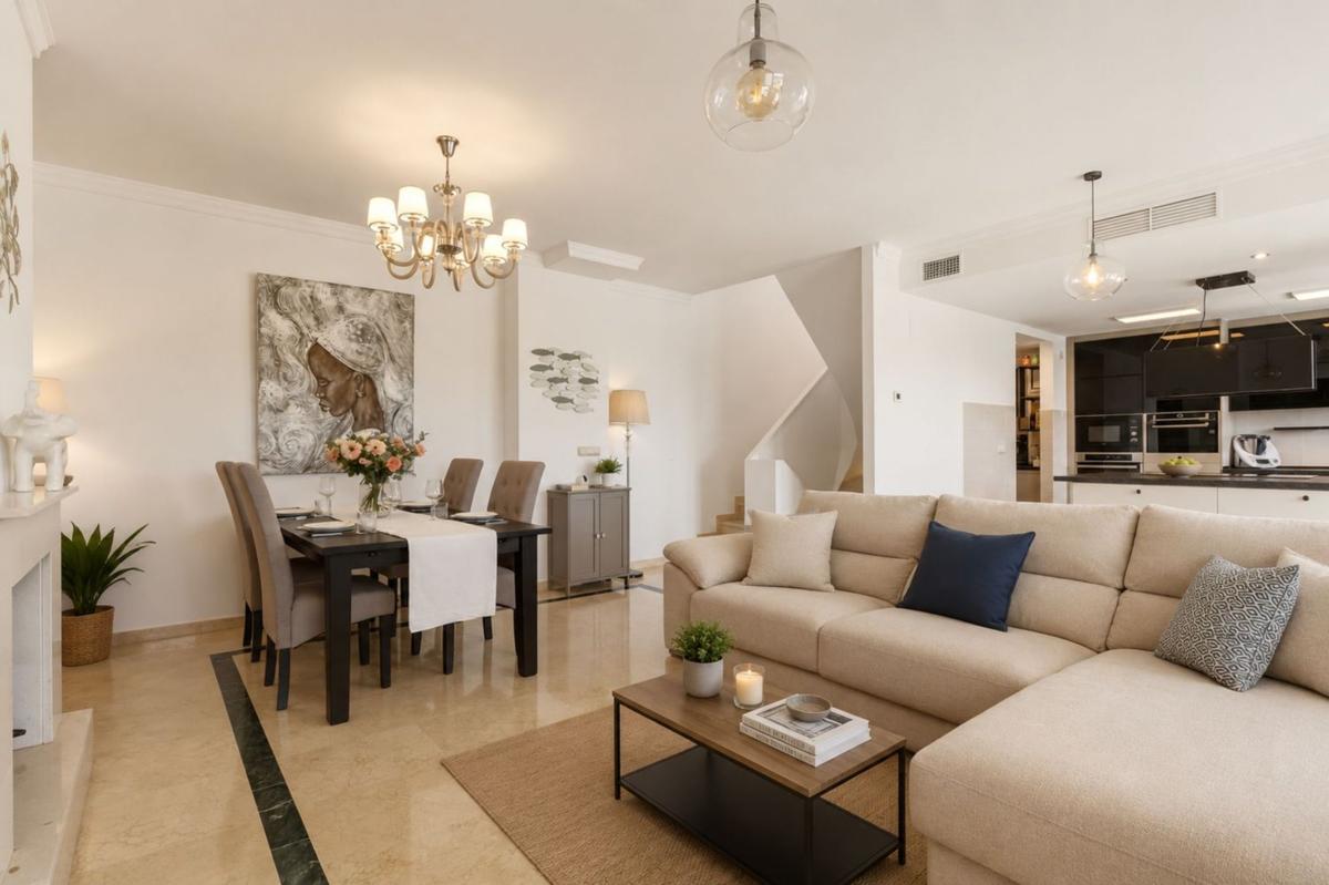 Venta de chalet adosado en  Chalet adosado en Urbanización Doña Julia C/Higuera Village 2 s/n, Doña Julia Golf, Casares , Casares photo 5