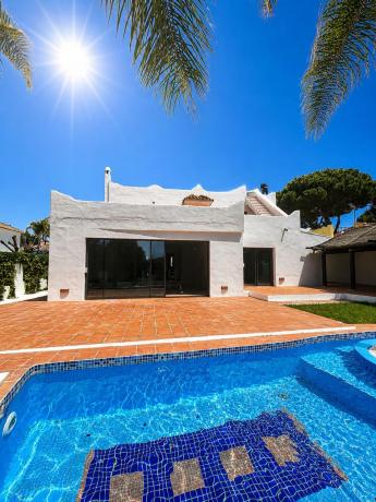 Casa o chalet independiente en Calle Benaojan, 23, Sierra Blanca, Marbella photo 1