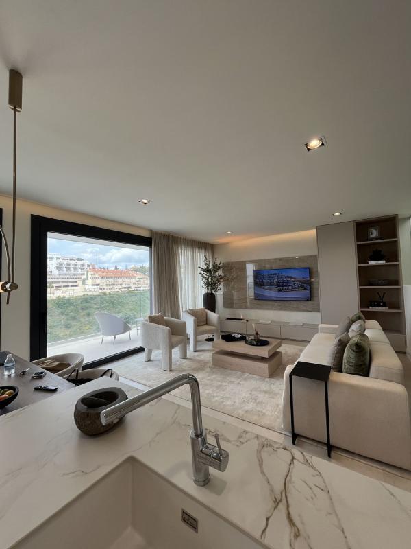 Sale of townhouse in  Chalet adosado en Calle Begoña, El Higuerón, Fuengirola , Fuengirola photo 2