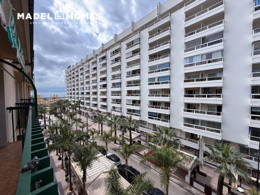 Sale of apartment in Piso en Calle Lamo de Espinosa, 3, Zona Puerto Deportivo, Fuengirola, Fuengirola
photo 4
