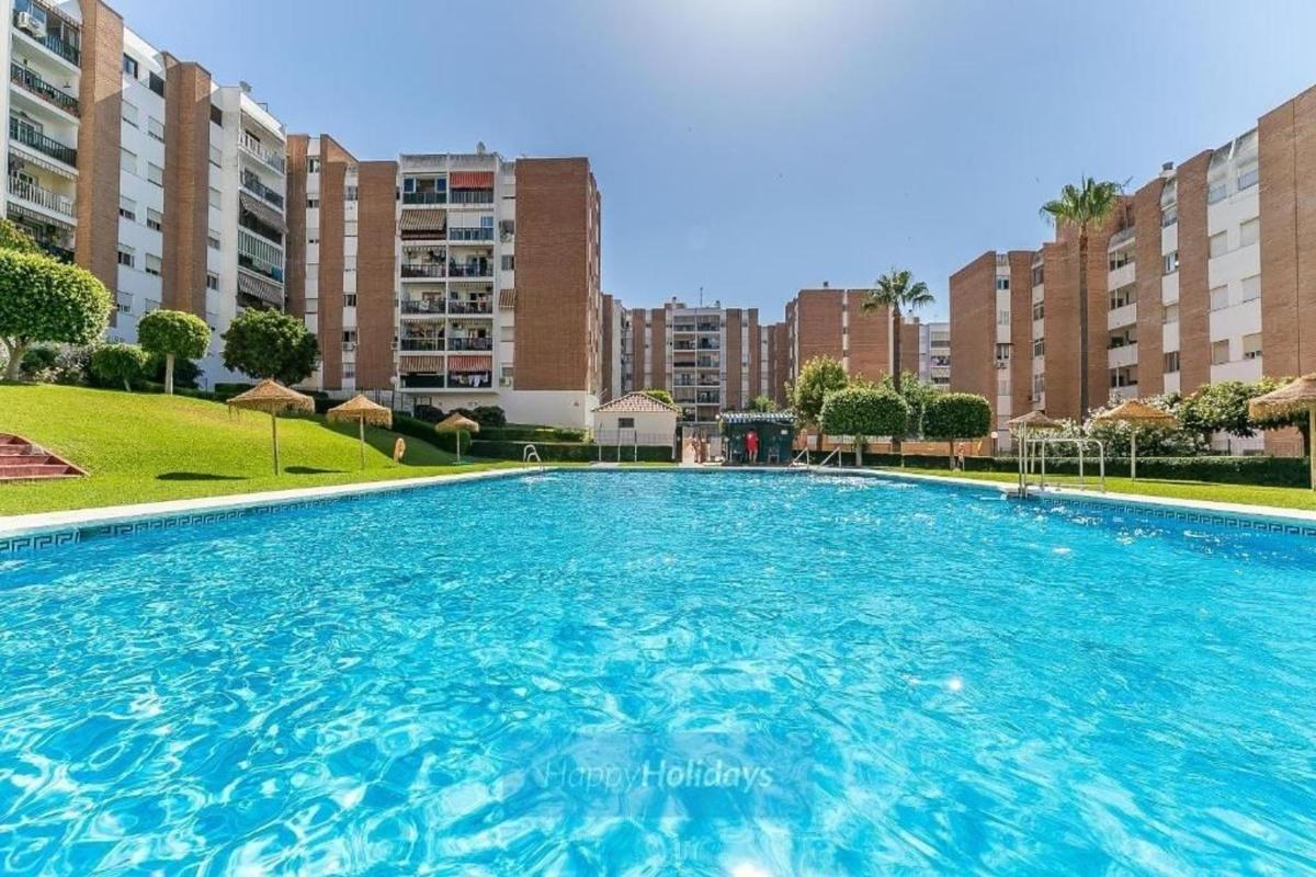Продажа квартиры на Piso en Calle Dátil, Arroyo de la Miel, Benalmádena, Бенальмадена
photo 2