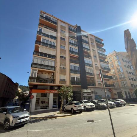 Sprzedaż mieszkania w Piso en Calle Gordón, 1, Cristo de la Epidemia, Málaga, Málaga
photo 1