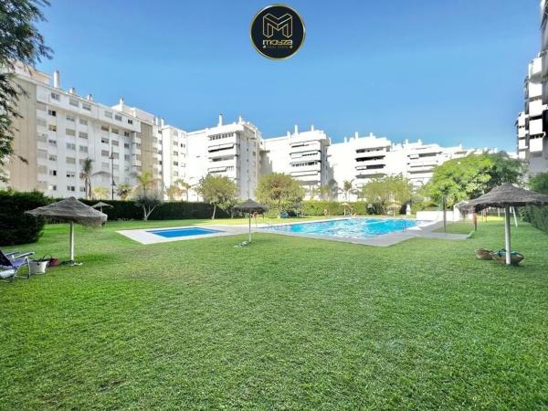 Venta de piso en Piso en Zona Sohail, Fuengirola, Fuengirola
 photo 2