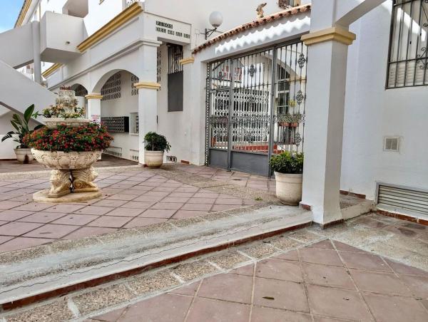 Ático en venta en  Ático en Avenida de España, 8 -9, Sitio de Calahonda, Mijas, Mijas photo 3
