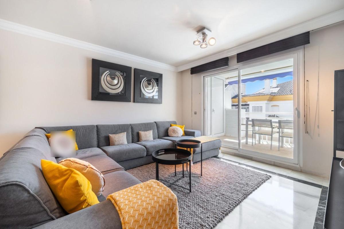 Venta de duplex en Dúplex en La Carolina-Guadalpín, Marbella, Marbella photo 2
