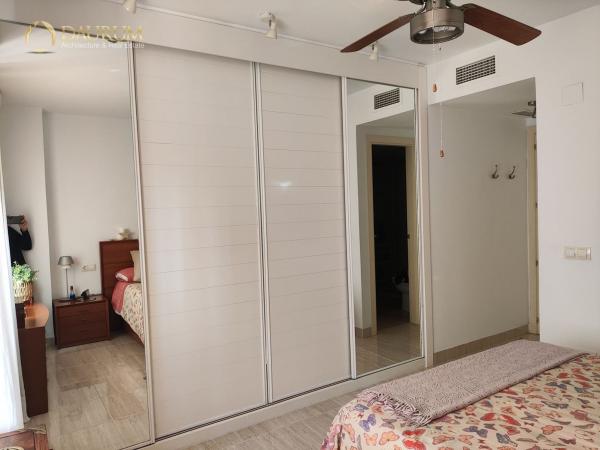 Venta de piso en Piso en Bulevar Louis Pasteur, El Consul - El Romeral, Málaga, Málaga
 photo 4
