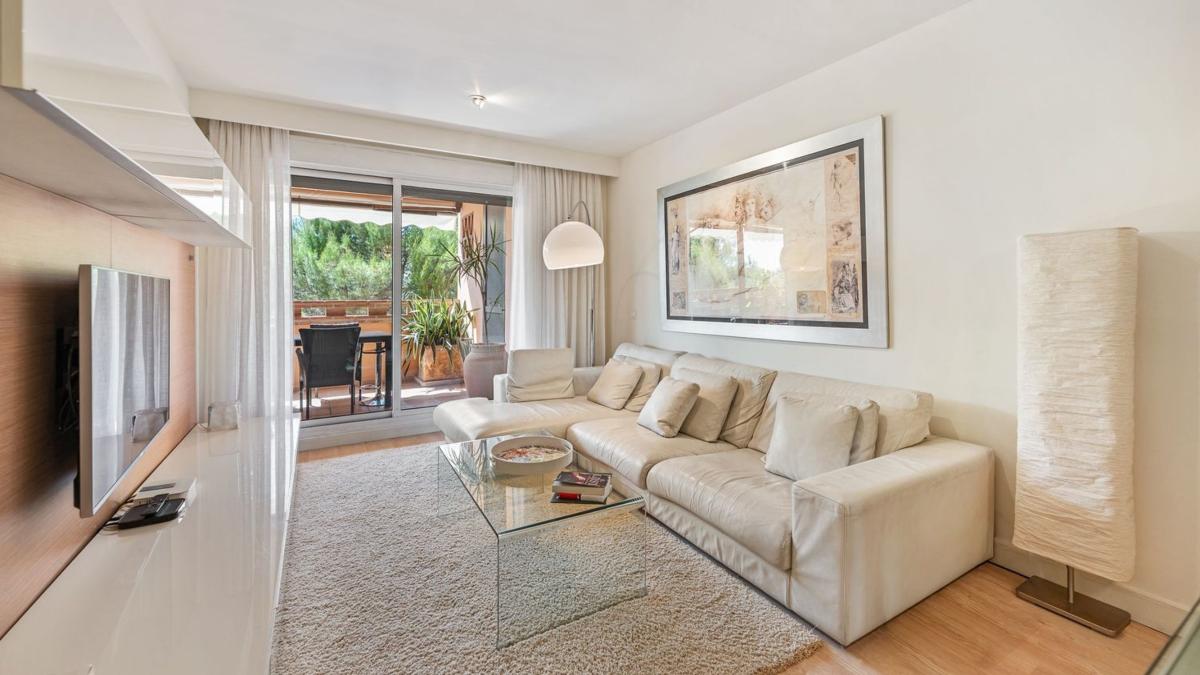 Продажа квартиры на Piso en Conde Rudi-ur La Caridad, La Carolina-Guadalpín, Marbella, Марбелла
photo 4