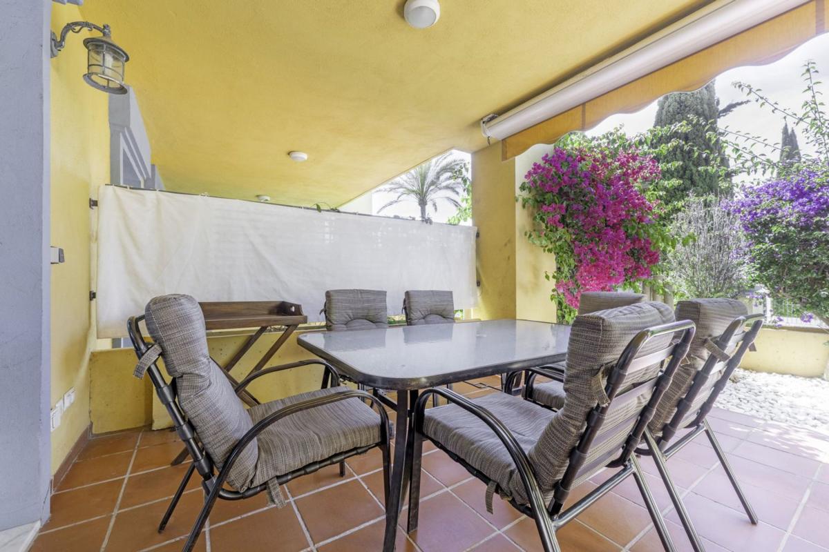 Sprzedaż mieszkania w Piso en Avenida Reina Doña Sofia, Bahía de Marbella, Marbella, Marbella
photo 2