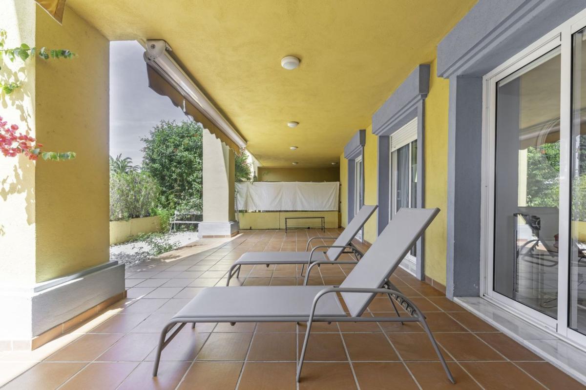 Sprzedaż mieszkania w Piso en Avenida Reina Doña Sofia, Bahía de Marbella, Marbella, Marbella
photo 3