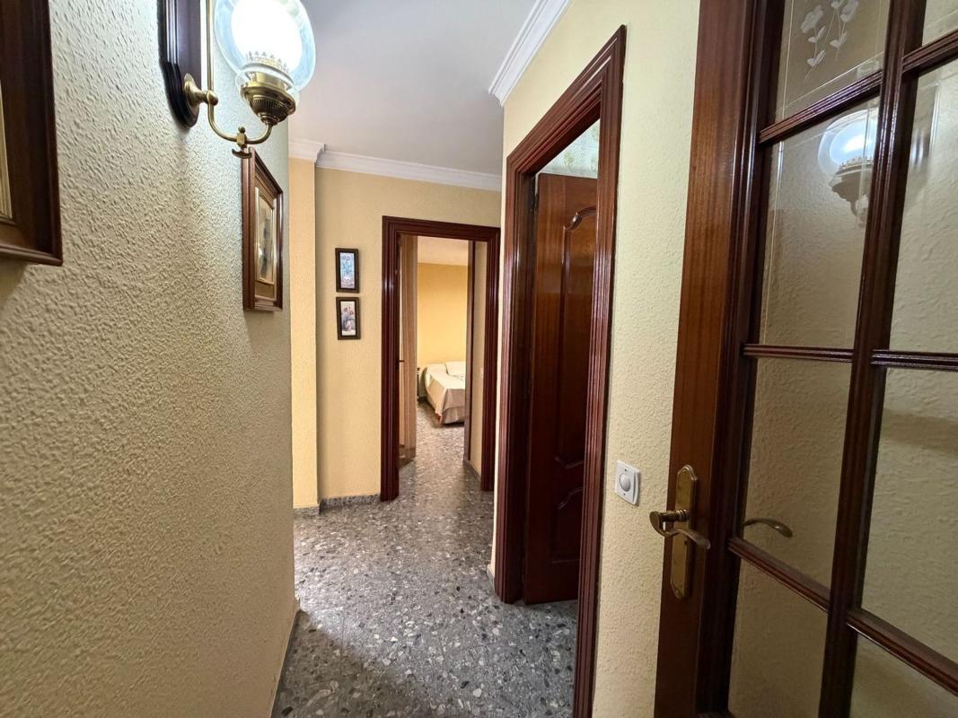 Продажа квартиры на Piso en Zona Hispanidad - Vivar Téllez, Vélez-Malaga, Велес-Малага
photo 2