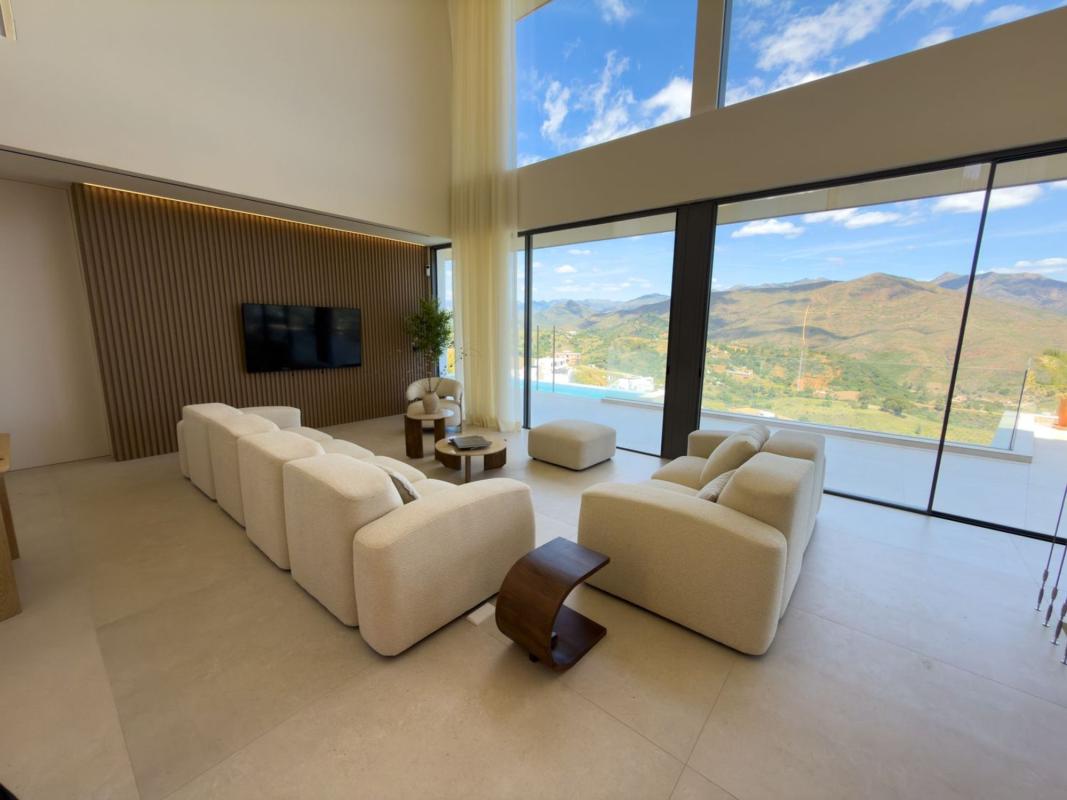 Properties for sale and rent in Spain photo 3