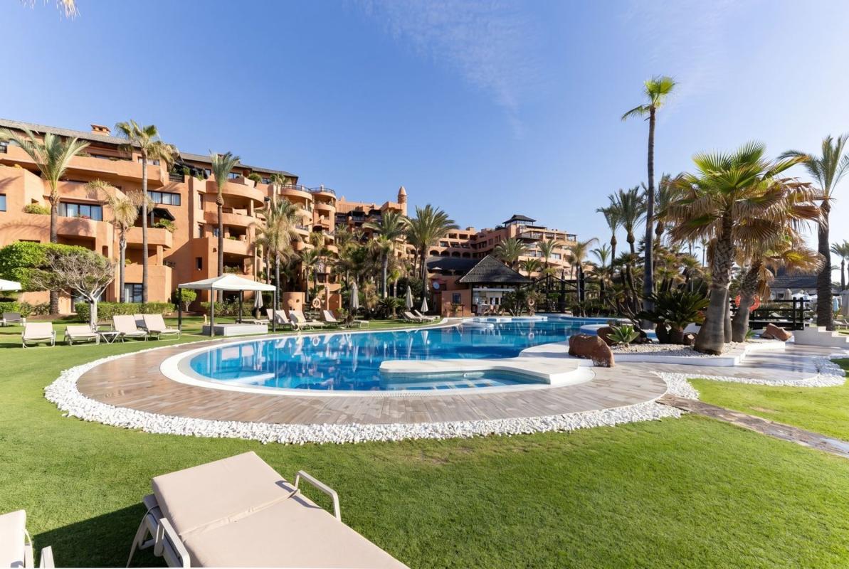 Sale of apartment in Piso en Carretera de Cádiz, 7 a, Kempinski, Estepona, Estepona
photo 2