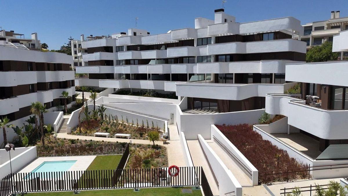 Продажа квартиры на Piso en Calle Polonia, Huerta Nueva, Estepona, Эстепона
photo 2