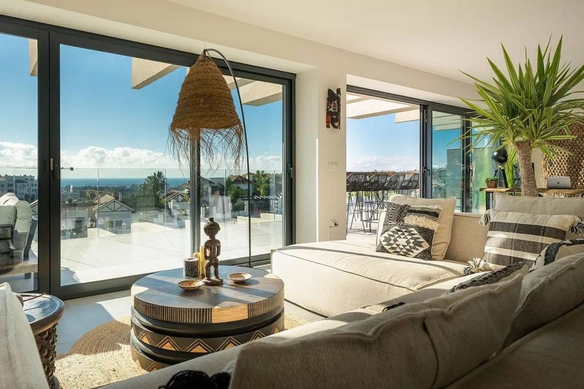 Продажа квартиры на Piso en Zona Sup-S1 Soto Resinera, 20, La Concha-Resina Golf, Estepona, Эстепона
 photo 2