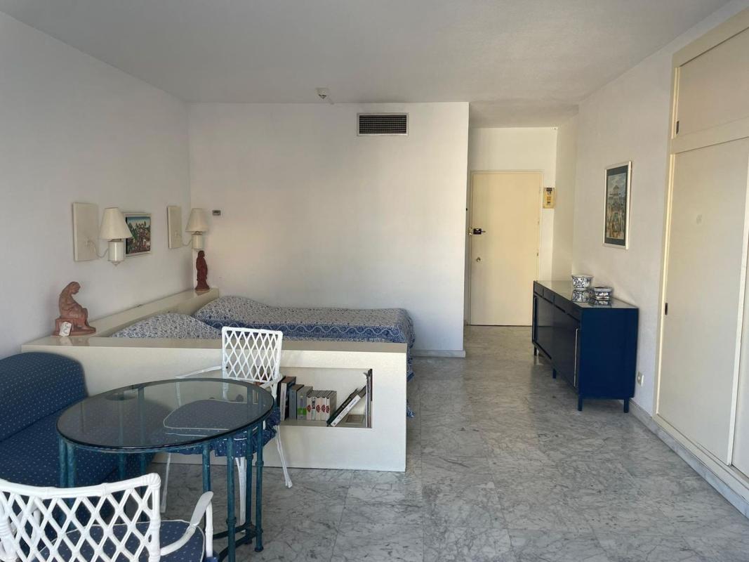 Sprzedaż studia w Estudio en Calle Lamo de Espinosa, 10, Zona Puerto Deportivo, Fuengirola, Fuengirola photo 5