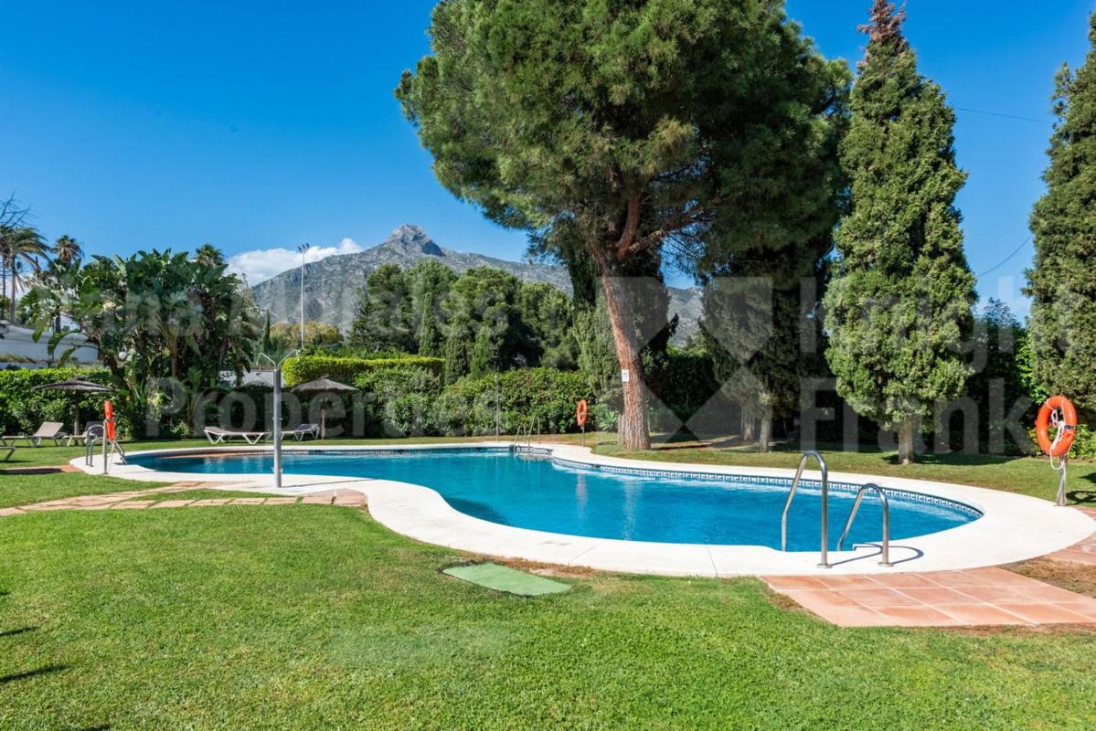 Продажа квартиры на Piso en Lomas de Marbella Club, Marbella, Марбелла
photo 1