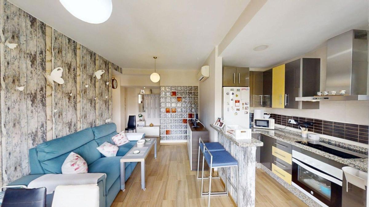 Продажа квартиры на Piso en Calle Mistral, Añoreta baja, Rincón de la Victoria, Ринкон-де-ла-Виктория
photo 1